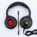سماعة Redragon H270 – سماعة ألعاب RGB بميكروفون، سلكية، متعددة المنصات (أسود)